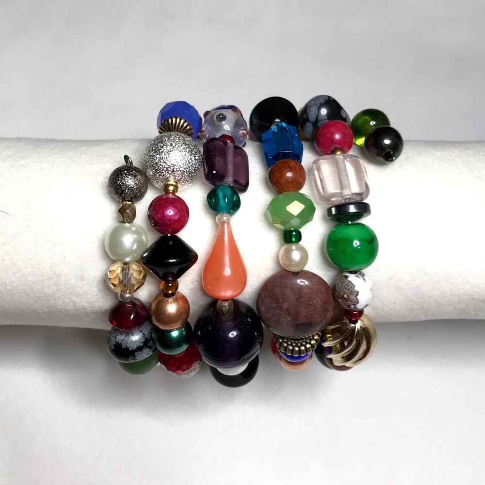 Handmade Bracelet with Vintage & Modern Elements (B25-11H) New Without Tags - Picture 4 of 8